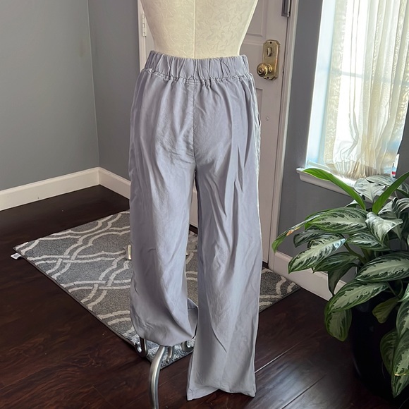 Thread & Supply Waist Tie Paper Bag Pants - Picture 4 of 7